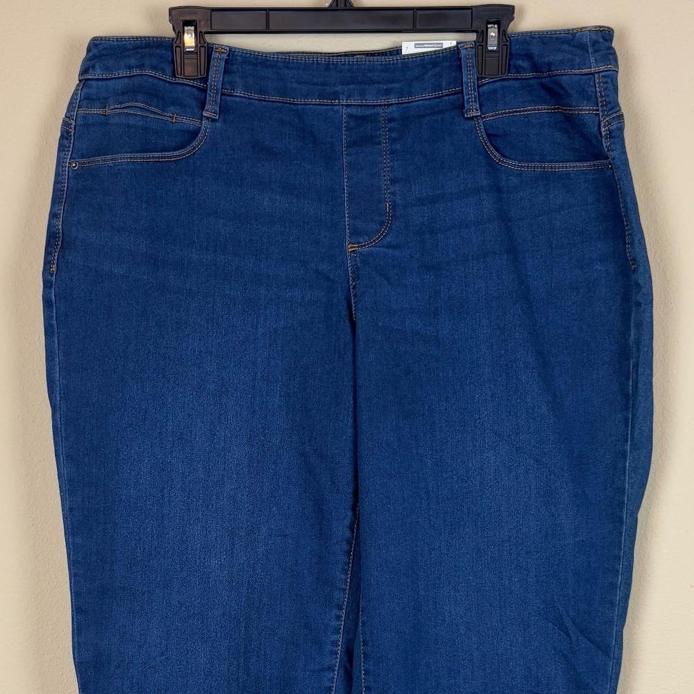 NWT Time and Tru Relaxed Fit Stretch Cotton Blend Denim Jeans; Size XL Petite - Picture 2 of 13